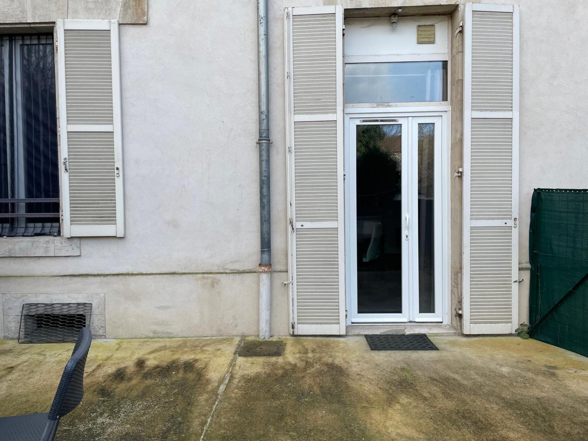 Charmant Appartement Avec Jardin Нанси Экстерьер фото